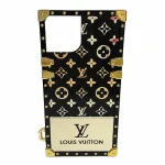 قاب آیفون طرح صندوقی لوکس Louis Vuitton
